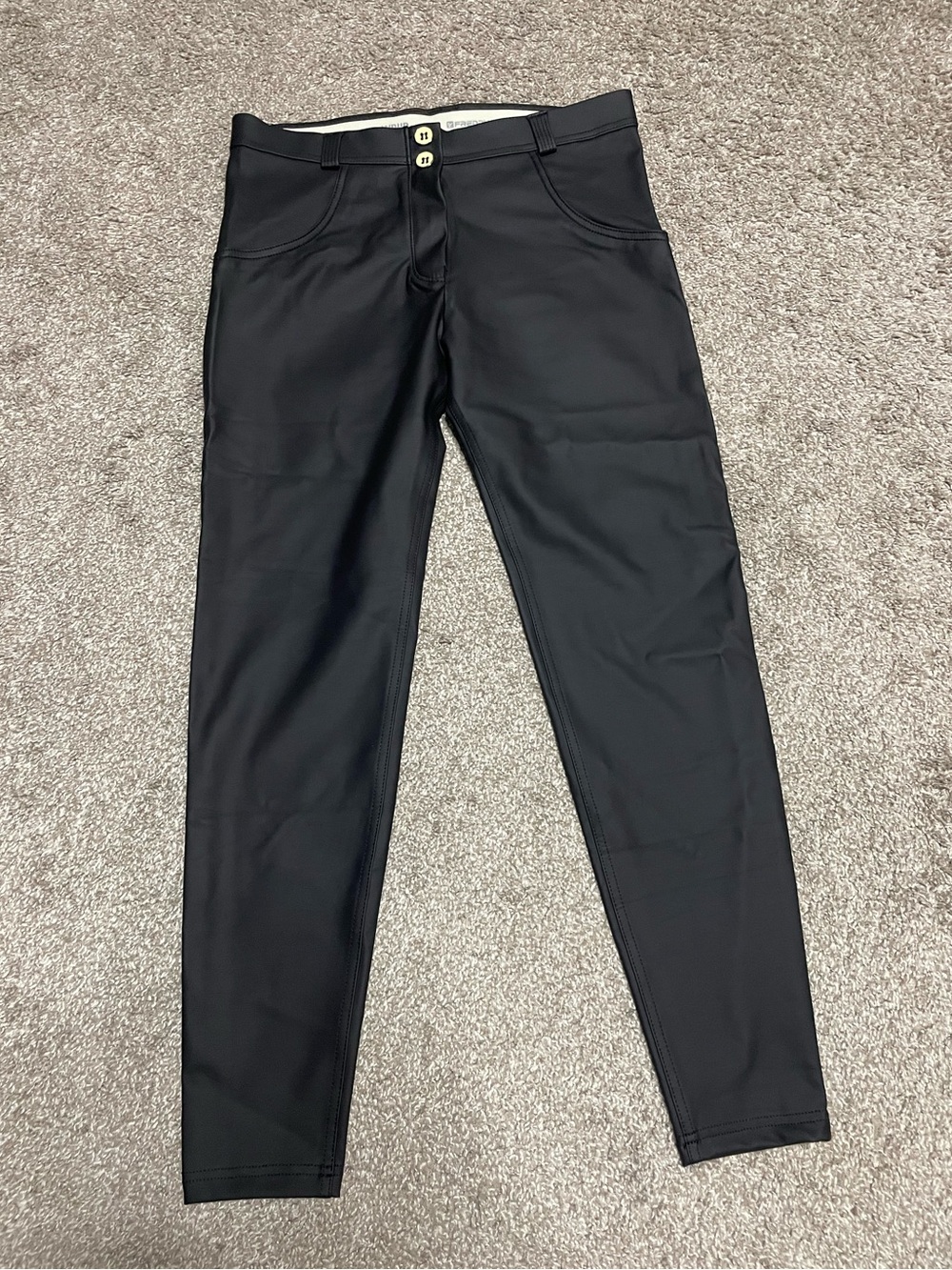 Freddy WRUP Faux Leather Butt Lifting & Shaping Pants Women’s Size Large
